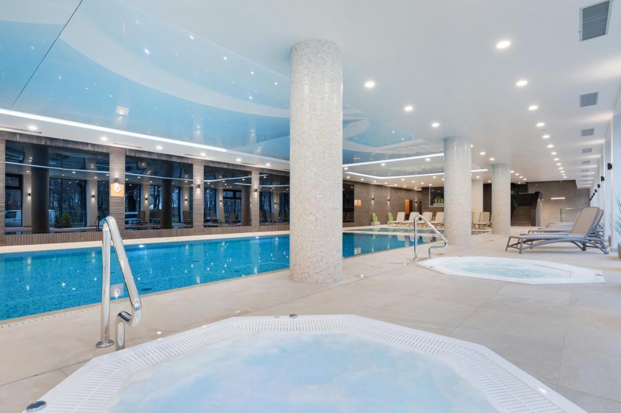 Luxurious Apartment Nadmorskie Tarasy Kolobrzeg By Renters Prestige エクステリア 写真